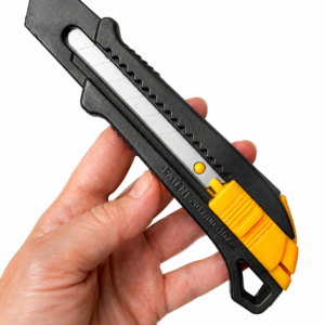 Boldex Maket Bıçağı Geniş Gövdeli 18 mm